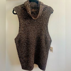 NWT Free People sleeveless sweater with turtleneck